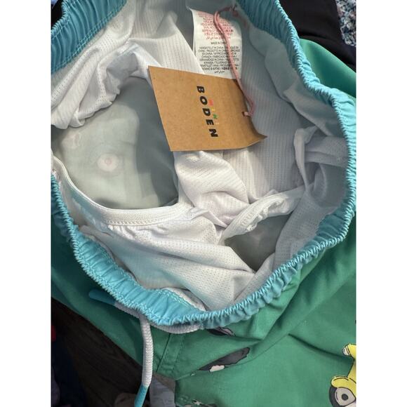 MINI BODEN Kids' Print Swim Trunks In Green Puppy Scooter Sz 7/8 NWT - Picture 4 of 11